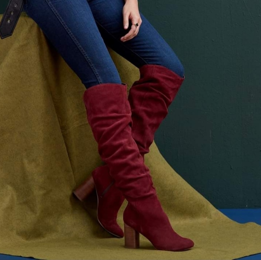 Sexy as all heck red suede boots